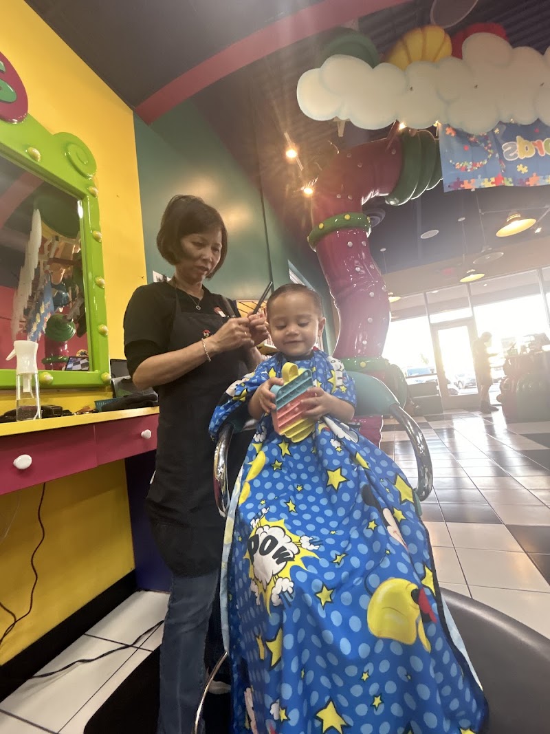 Snip-its Haircuts for Kids image 4