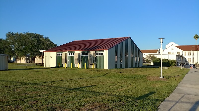 St Petersburg High School image 2