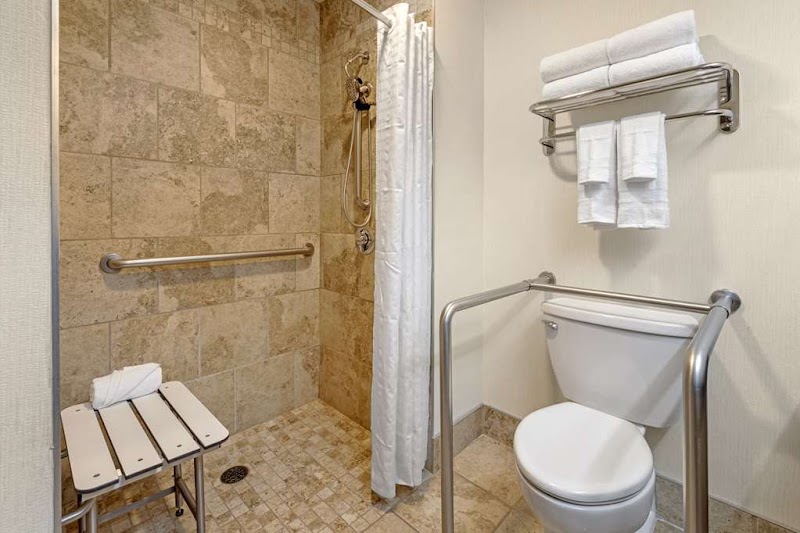 Best Western Plus InnTowner Madison image 4