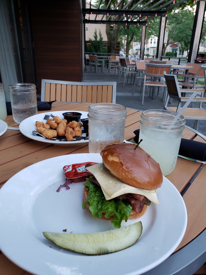 Highland Corner Grill image 2