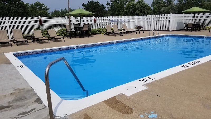 Hidden Creek Apartments image 3