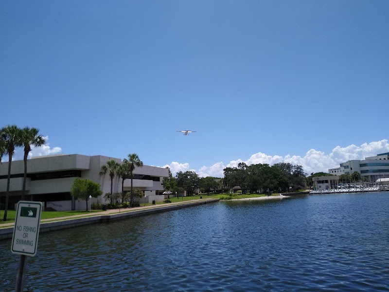Harborage Marina image 5