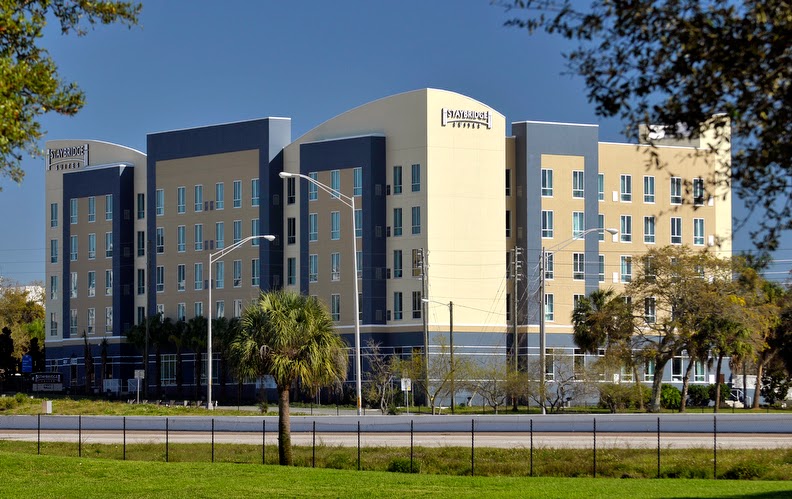 Staybridge Suites St. Petersburg Downtown by IHG image 1