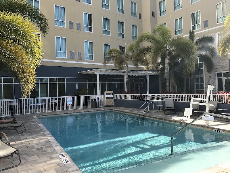 Staybridge Suites St. Petersburg Downtown by IHG image 5