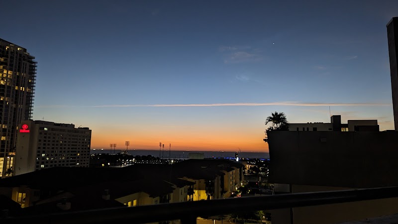 The Beacon on Third Condos image 4