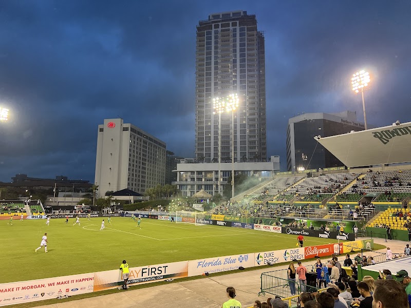 Al Lang Stadium image 3