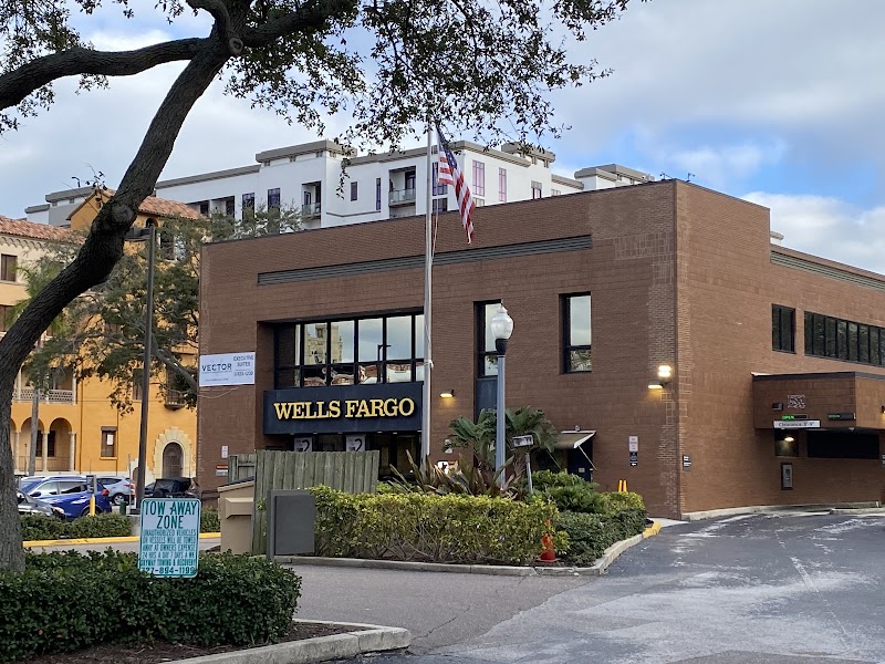 Wells Fargo Bank Gallery Image