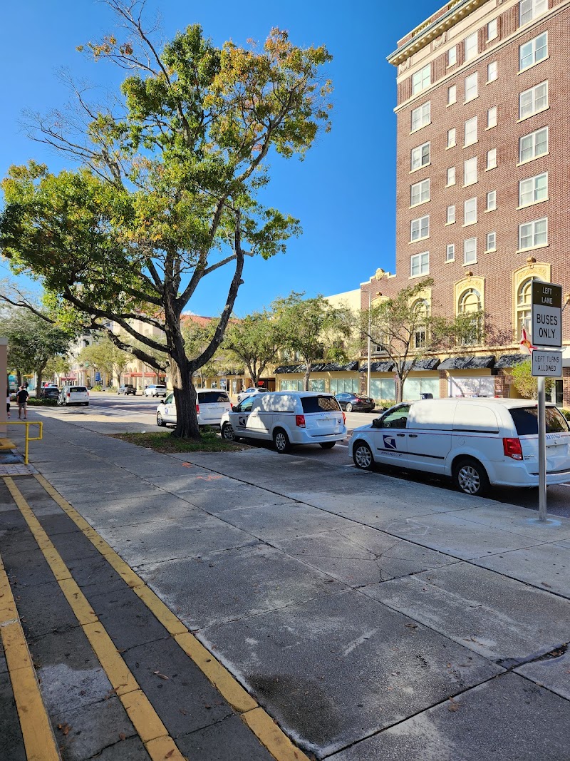 United States Postal Service image 4