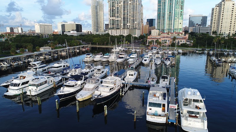 St Petersburg Yacht Club image 1