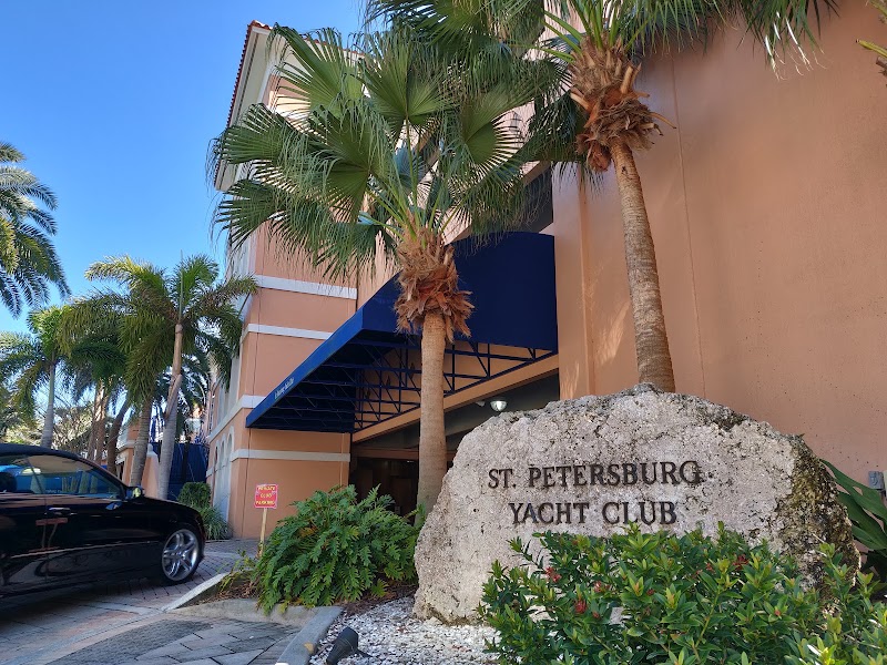 St Petersburg Yacht Club image 4