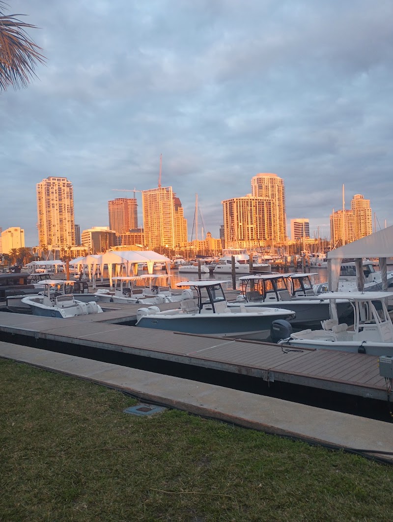 Pier One Yacht Sales - St. Petersburg Municipal Marina image 5