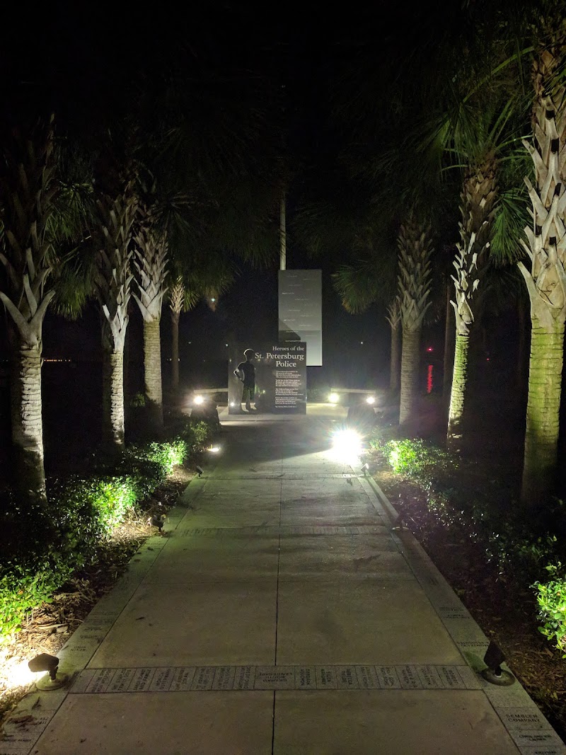 Memorial to St. Petersburg's Fallen Officers image 5