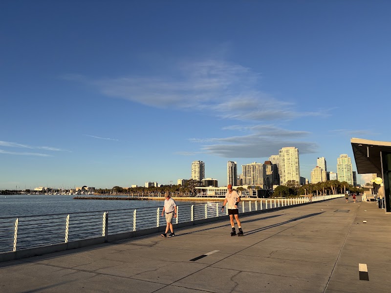 Public Toilets image 3