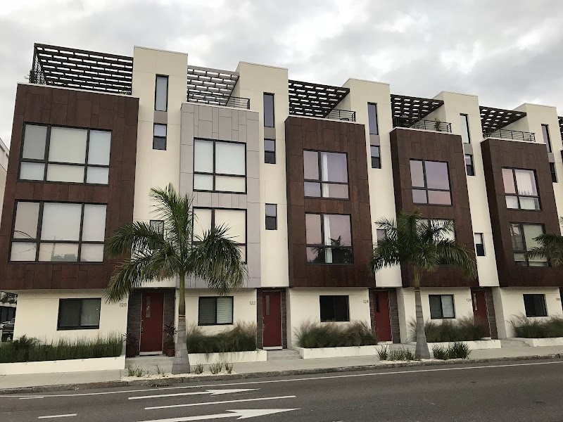 The Arlington St. Pete Townhomes image 1