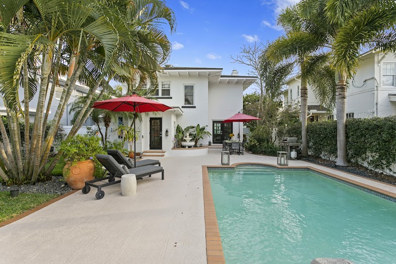 Plaza Executive Suites image 4