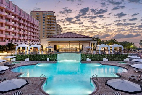 The Vinoy Resort &amp; Golf Club, Autograph Collection image 1