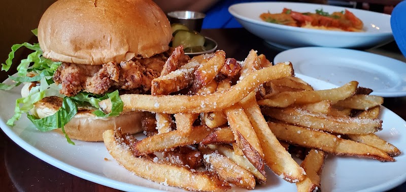 Parkshore Grill image 2