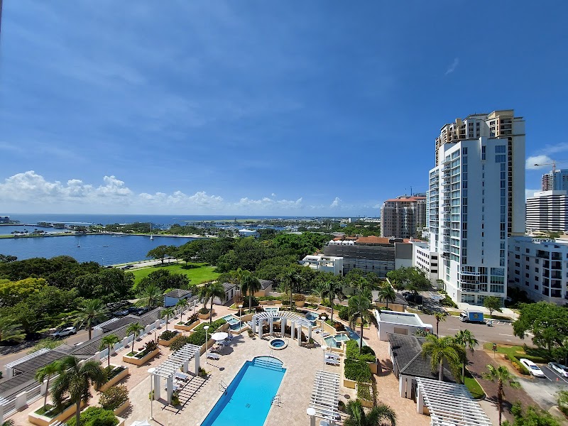 400 Beach Drive Condominium image 2