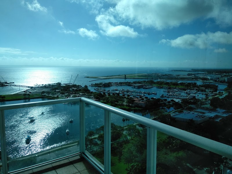 400 Beach Drive Condominium image 4