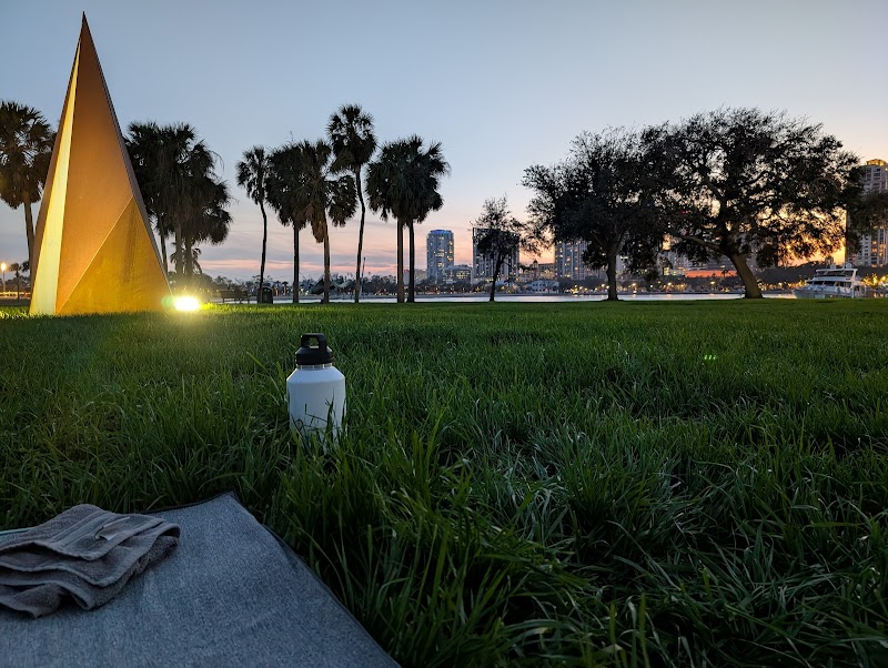 Truth sculpture image 2