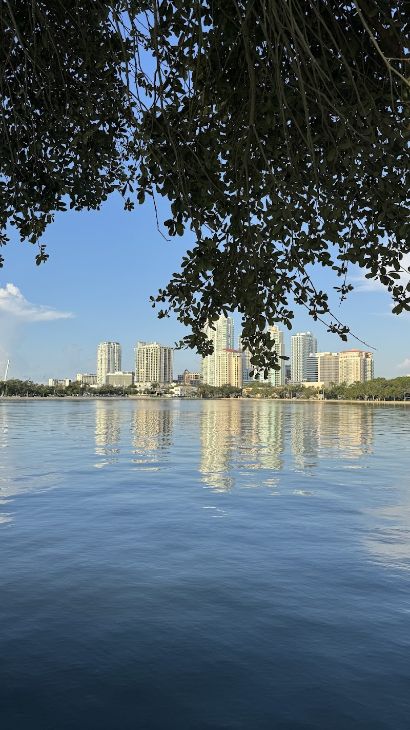 Truth sculpture image 4