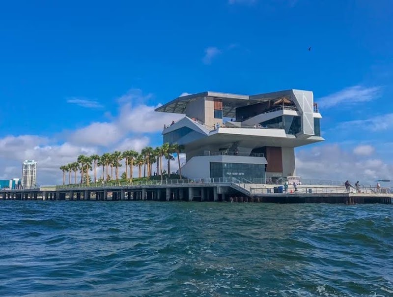 Pier Gear &amp; Gifts image 1