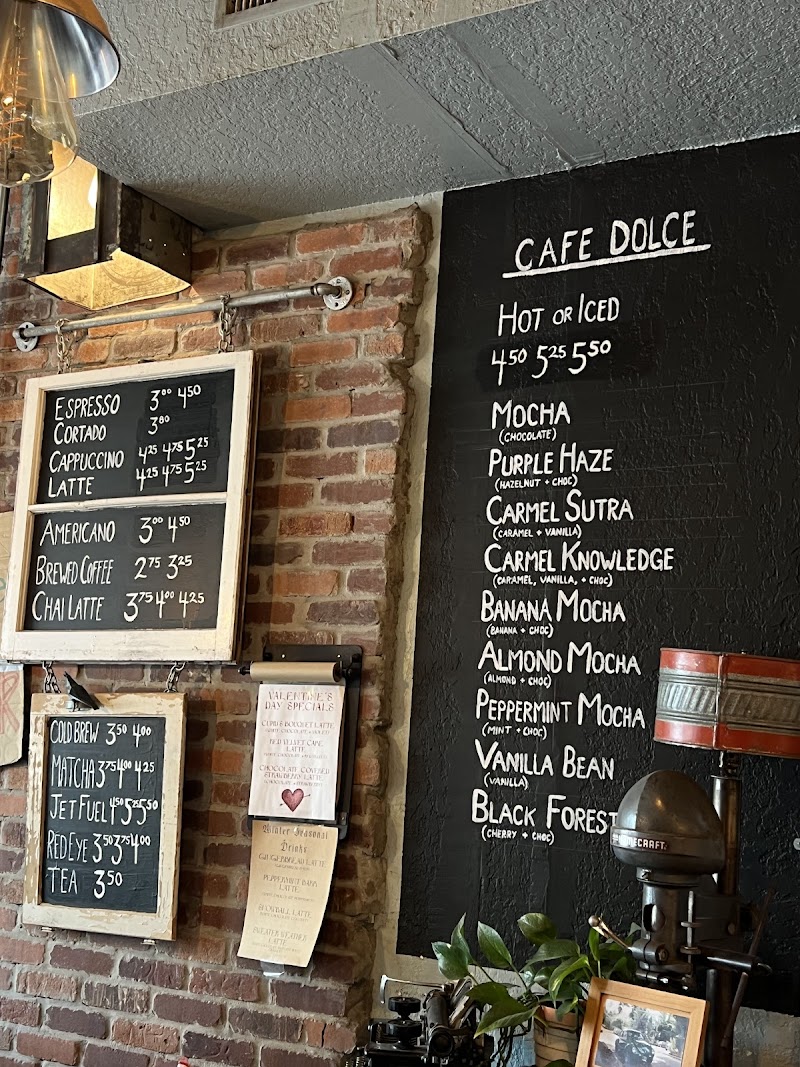 Black Crow Coffee Shop image 4