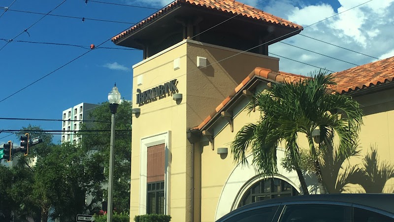 First Horizon Bank - St Petersburg, FL - 4th St N image 2