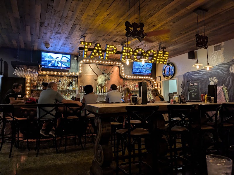 Tap Room at the Hollander Hotel image 3