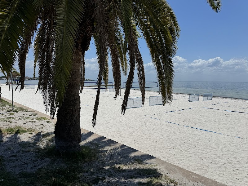 North Shore Park Beach Volleyball Courts image 3