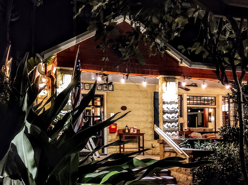 Beach Dr Ne + 10th Ave Ne image 1