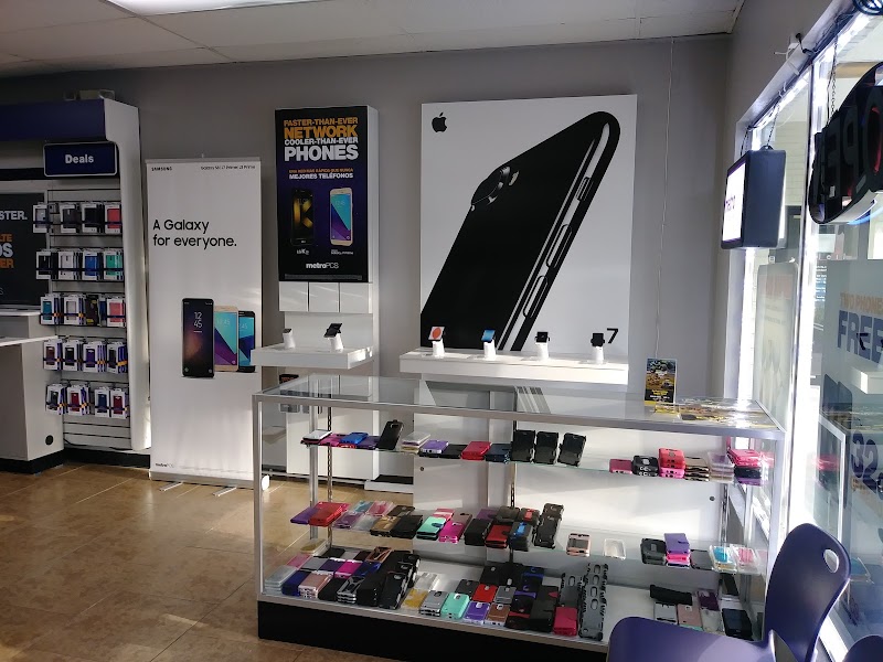 Metro by T-Mobile image 4