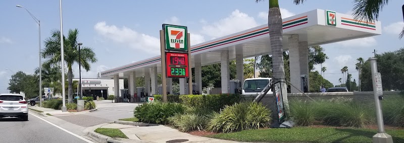 7-Eleven image 1