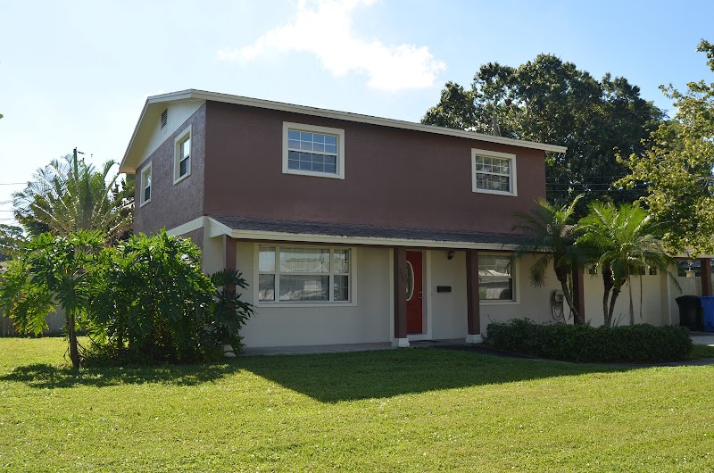 Manuela Hendrickson - Broker image 3