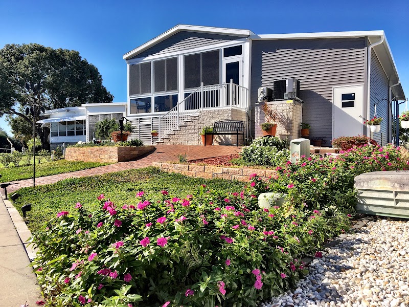 Charity Cicardo, BAREFOOT REALTY GROUP image 3