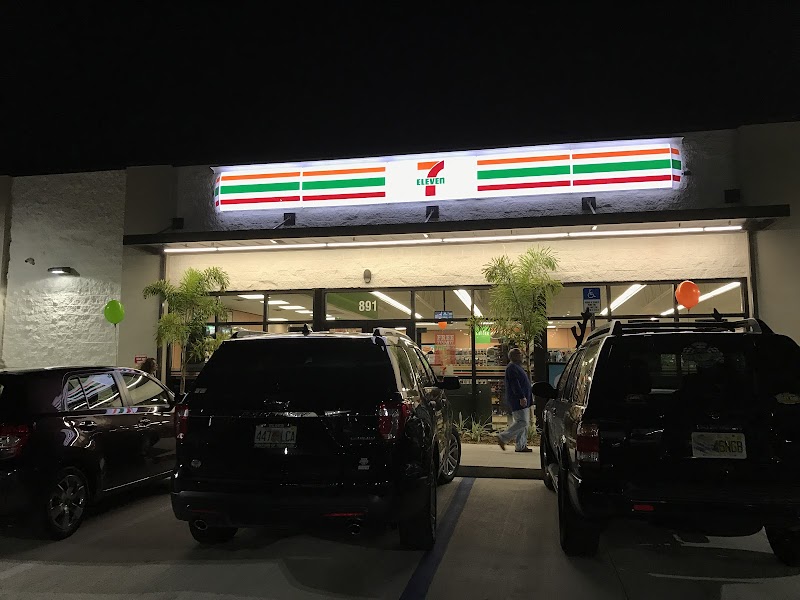 7-Eleven image 1