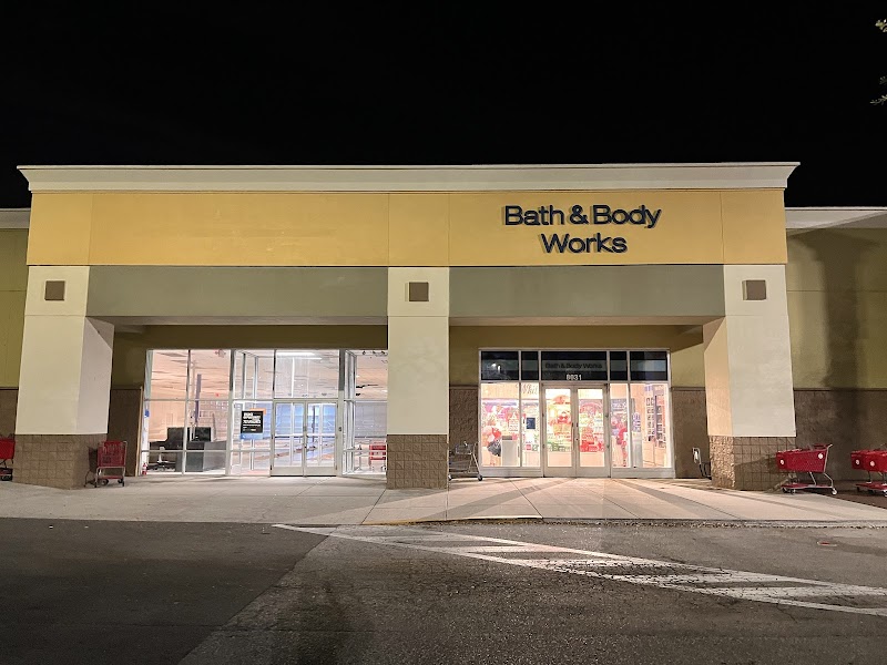 Bath &amp; Body Works image 1