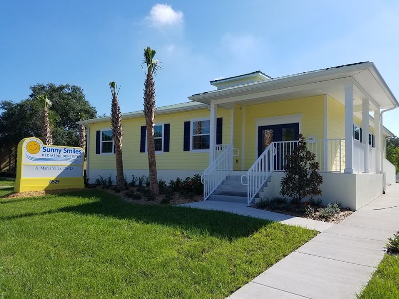 Sunny Smiles Pediatric Dentistry image 1