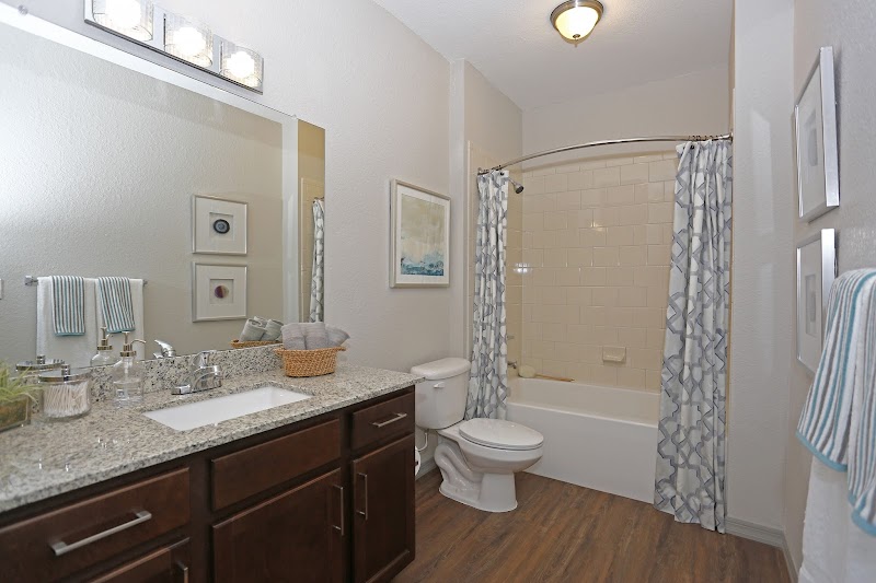 TGM Ibis Walk image 4