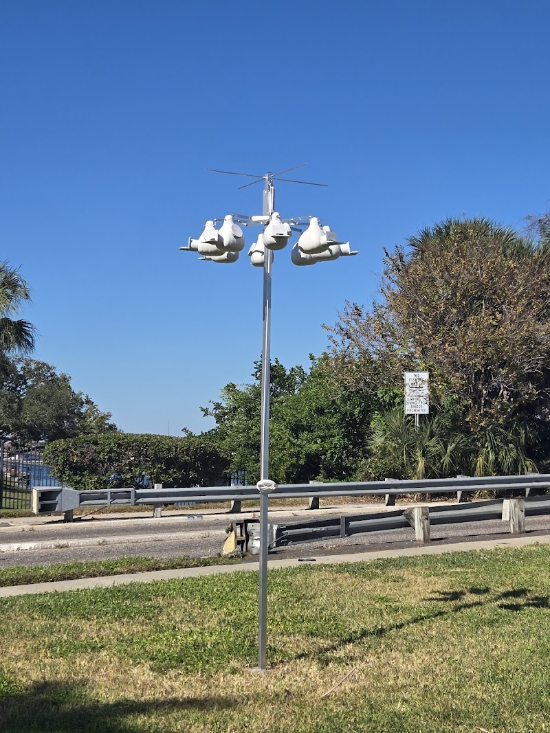 Purple Martin gourd rack image 2
