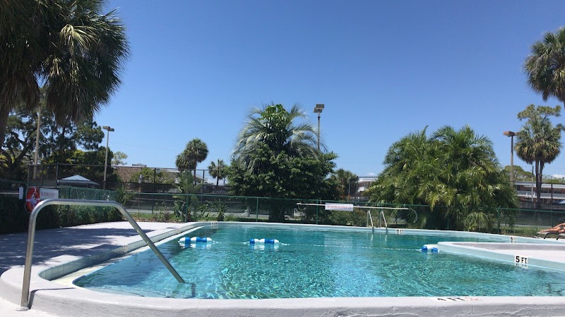 Racquet Club of St Petersburg image 2