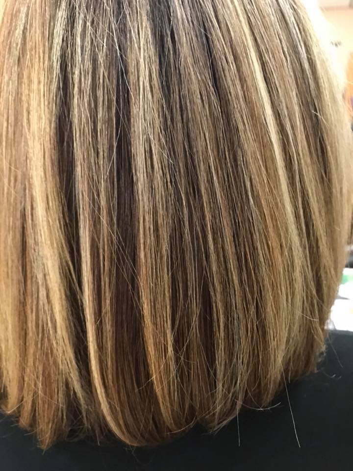 Pamela L Wright at Salon Premier image 2