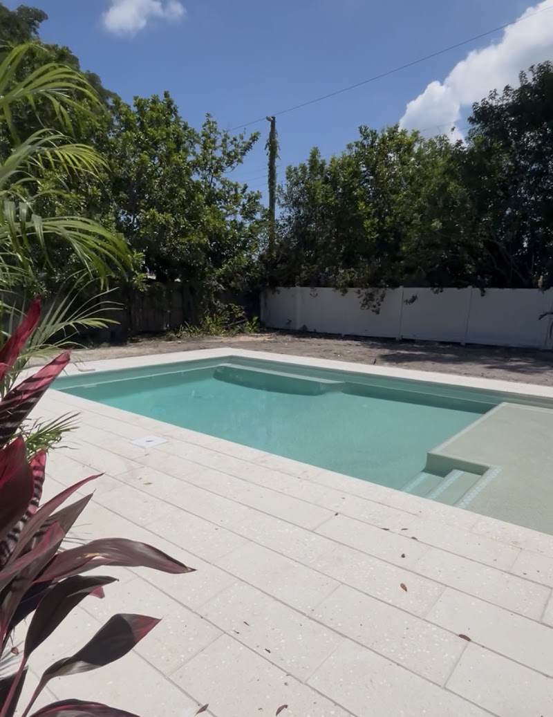 Great Escapes Custom Pools image 2