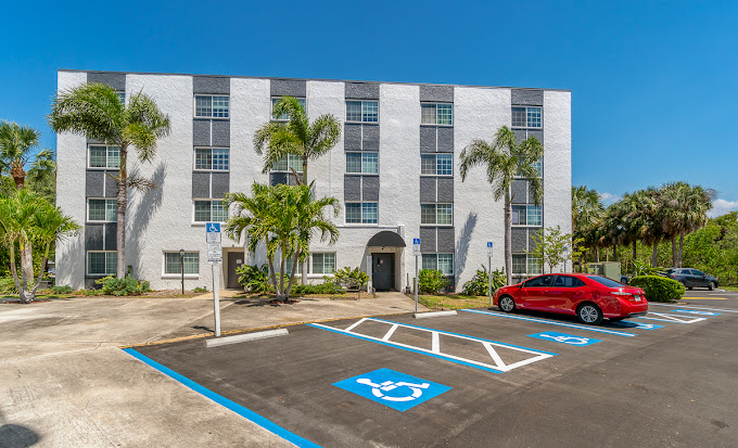 Nordica Bay Apartments image 1