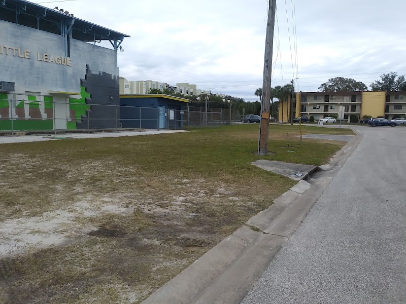 Tulane Community Playground image 2