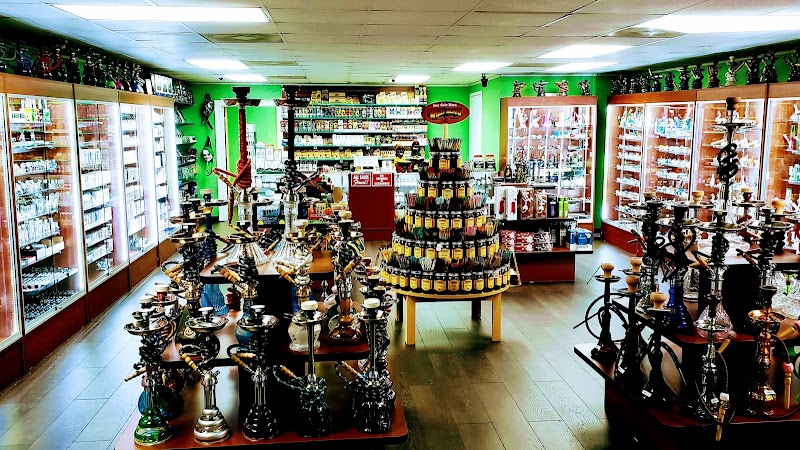 The Good Life Smoke Shop | Vape shop | Hookah image 2