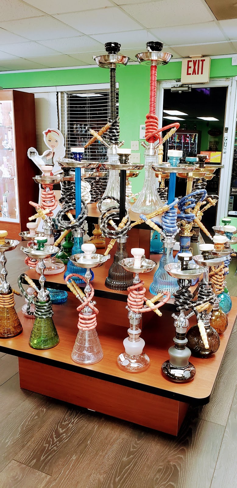 The Good Life Smoke Shop | Vape shop | Hookah image 5