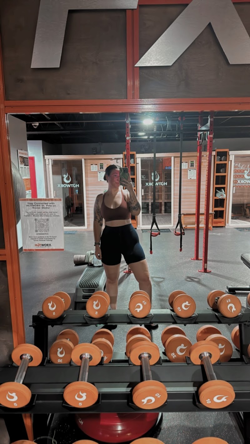 HOTWORX - St. Petersburg, FL - 4th Street North image 2