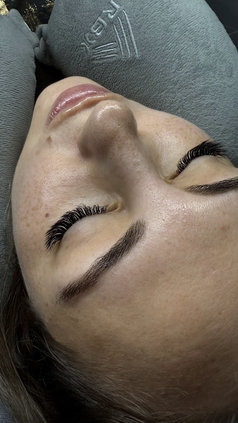 Eye Lash Extention image 2