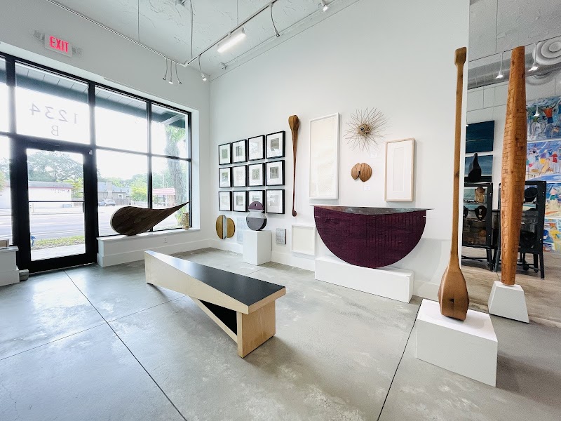 Leslie Curran Gallery Gallery Image